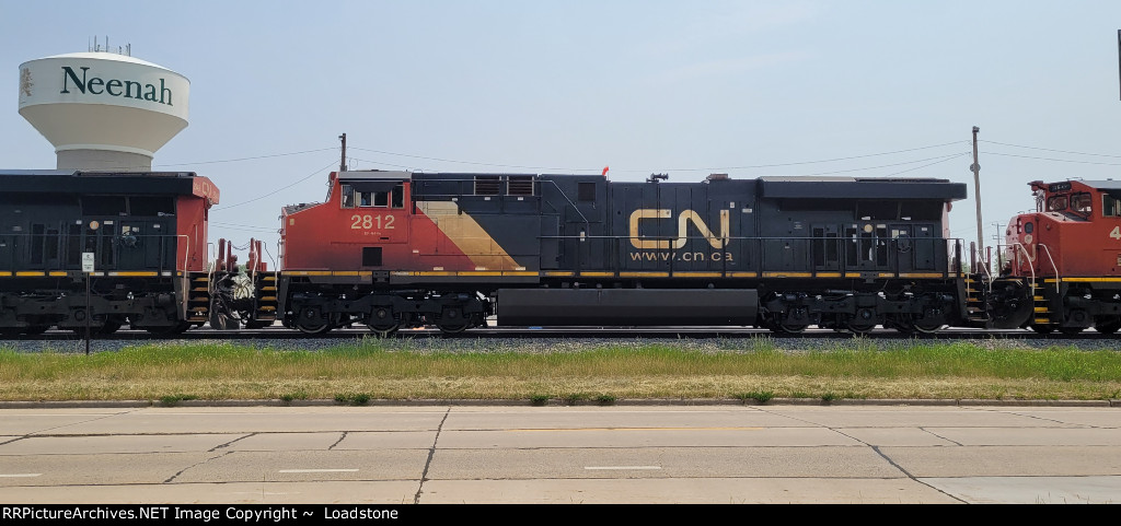 CN 2812